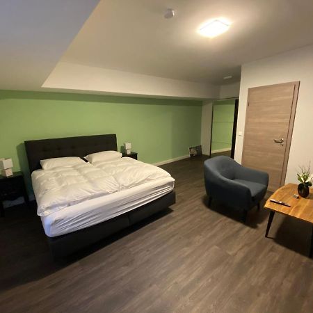 Jg Hotel Am Schweizerberg Memmingen Exteriér fotografie